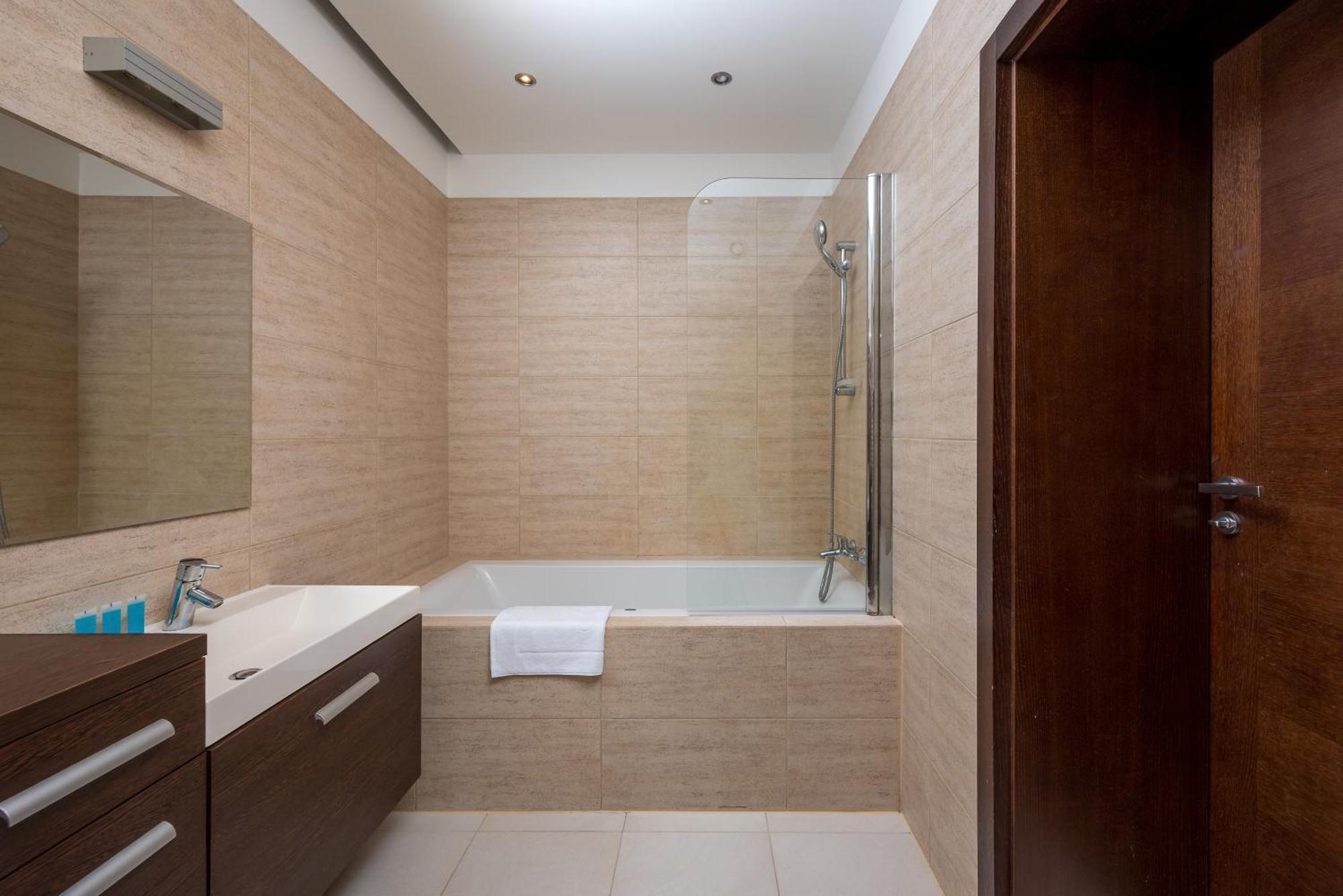 Stawki Pleasant Apartment Warsawa Bagian luar foto